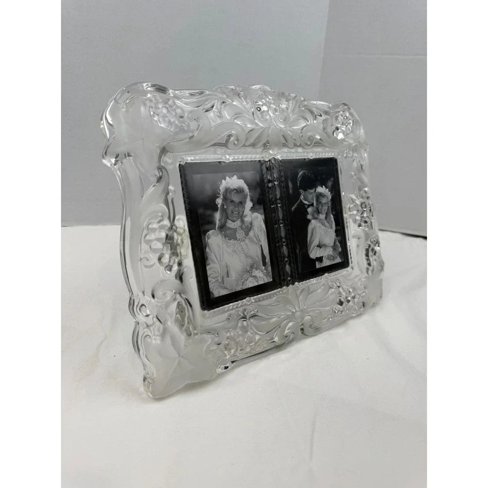 Vintage Frosted Glass Double Picture Frame Floral Relief Wedding Decor 11.5x9